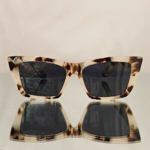DIFF Eyewear Sunglasses x Krista Horton The Kolly Cream Tortoise  Grey Polarized